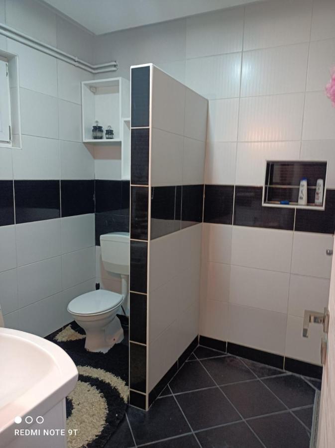 Kavkaz Apartment *